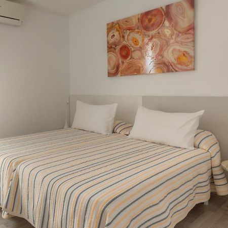 פוינסה Apartamento 1 Habitacion A 10 M De La Playa, Am Rentals מראה חיצוני תמונה